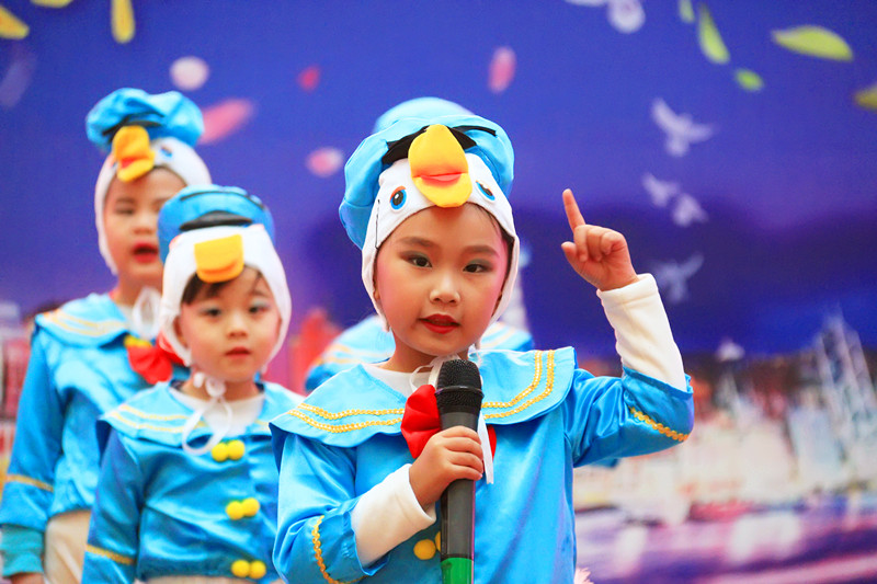 音樂與童真的璀璨瞬間,兒童歌曲比賽視頻精選