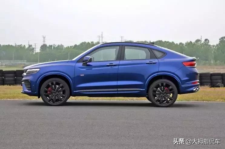 共享汽車華麗上市與小巷特色小店探秘