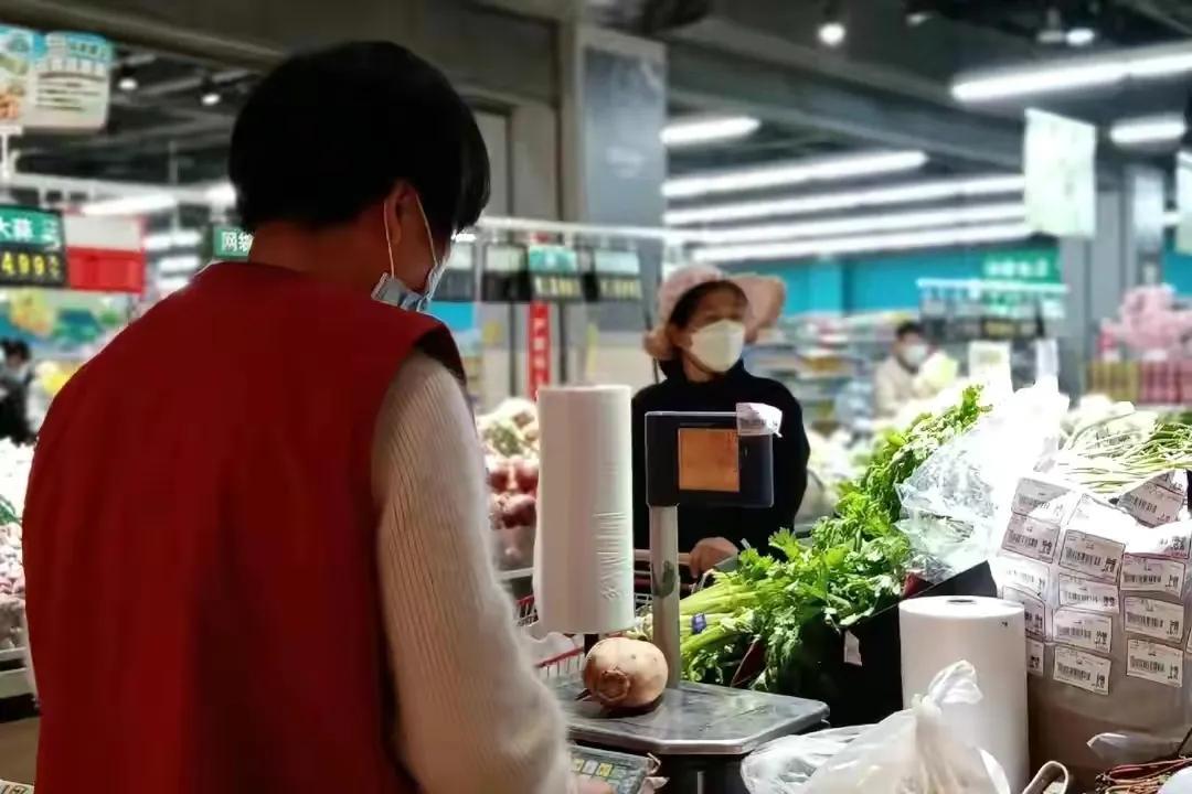全球與中國(guó)疫情最新實(shí)時(shí)狀態(tài)及防控進(jìn)展影響分析