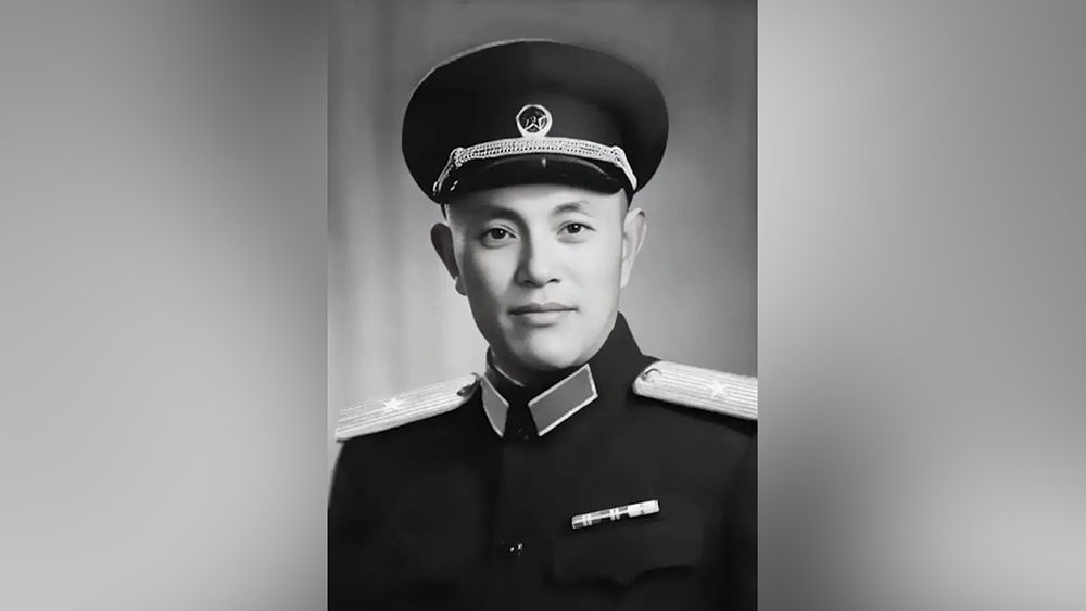 劉瑞武少將的最新動態(tài)與英雄形象的現(xiàn)代演繹分析